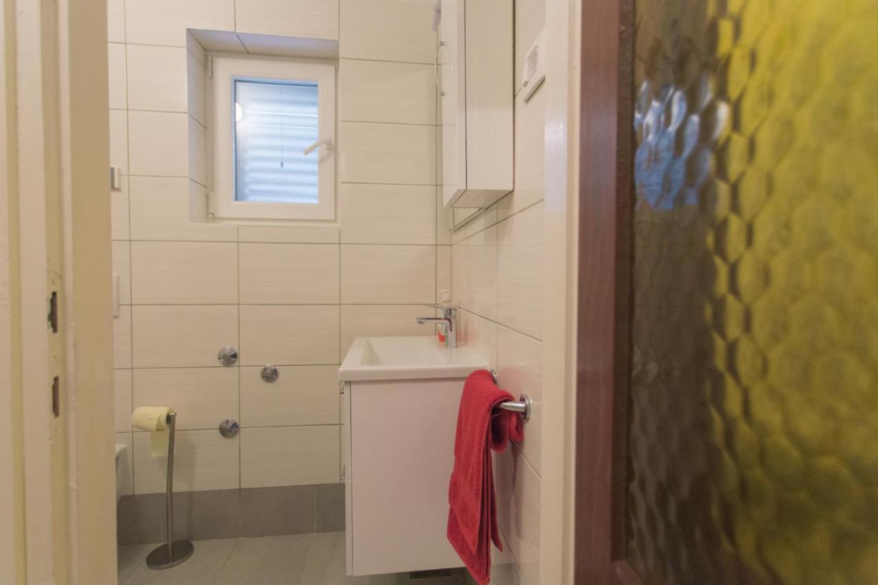 Kiwi Apartments Gornji Karin Dış mekan fotoğraf