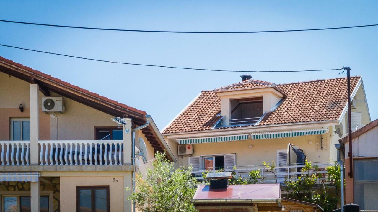 Kiwi Apartments Gornji Karin Dış mekan fotoğraf