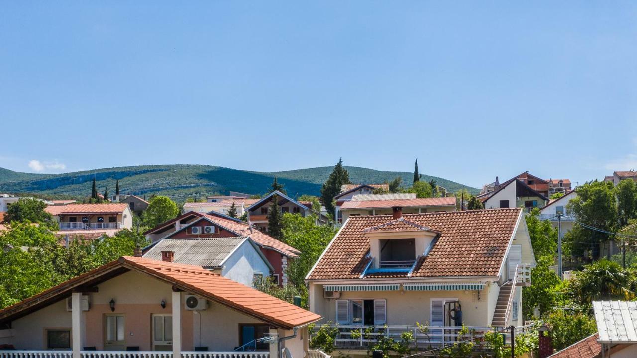 Kiwi Apartments Gornji Karin Dış mekan fotoğraf