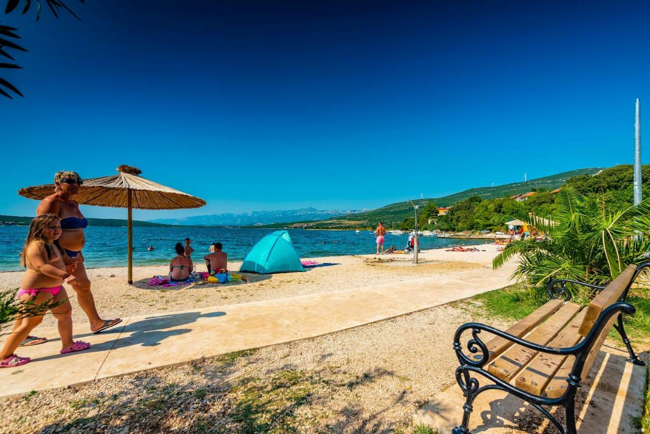 Kiwi Apartments Gornji Karin Dış mekan fotoğraf