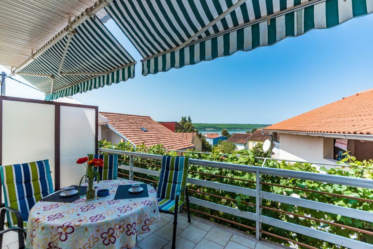 Kiwi Apartments Gornji Karin Dış mekan fotoğraf
