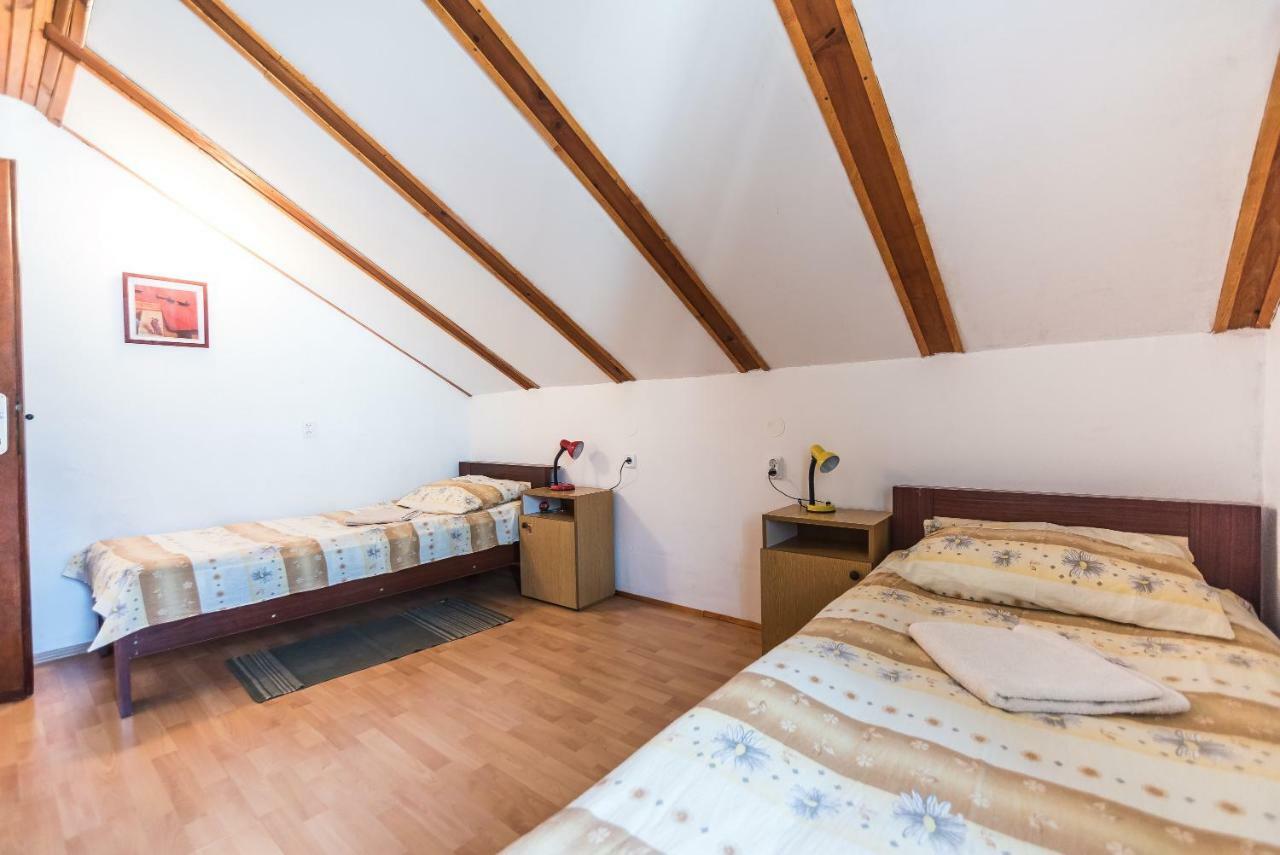 Kiwi Apartments Gornji Karin Dış mekan fotoğraf