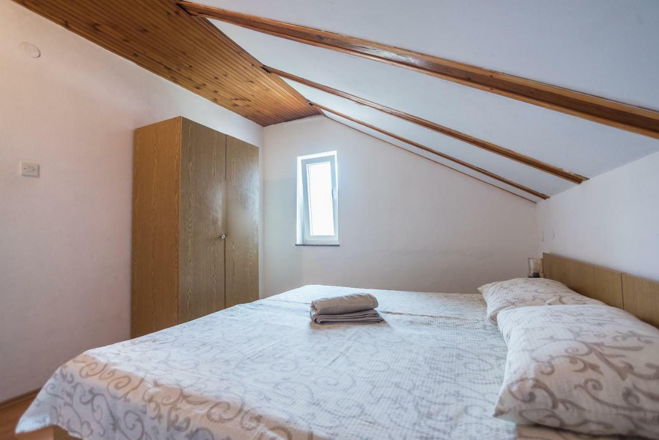 Kiwi Apartments Gornji Karin Dış mekan fotoğraf