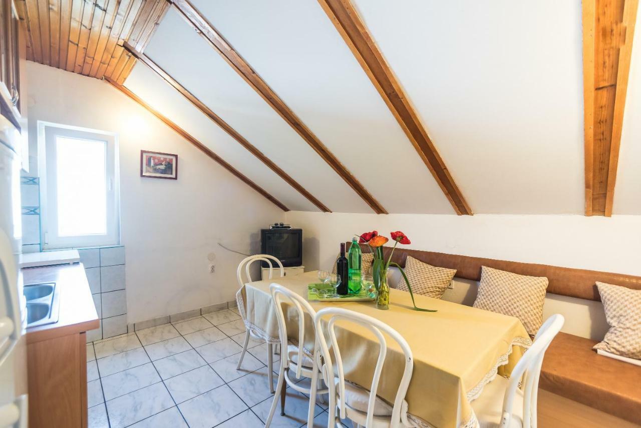Kiwi Apartments Gornji Karin Dış mekan fotoğraf