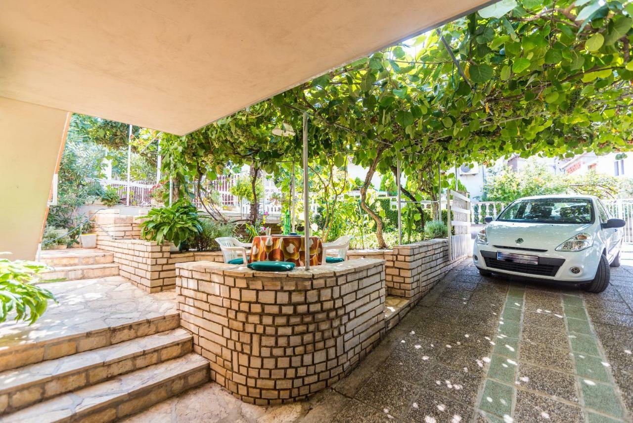 Kiwi Apartments Gornji Karin Dış mekan fotoğraf