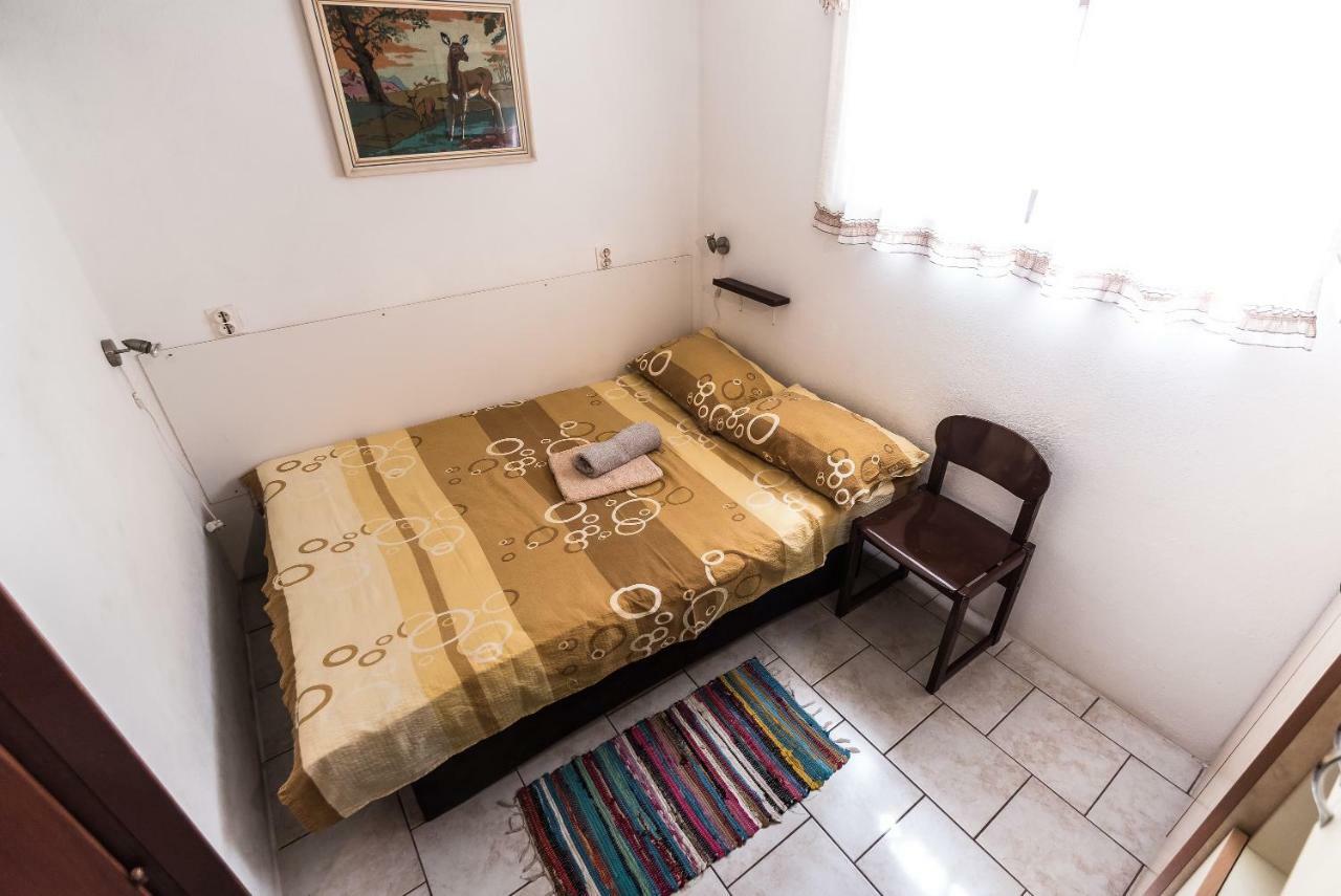 Kiwi Apartments Gornji Karin Dış mekan fotoğraf
